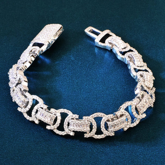 Bracelet à chaîne King entièrement glacé de 13 mm