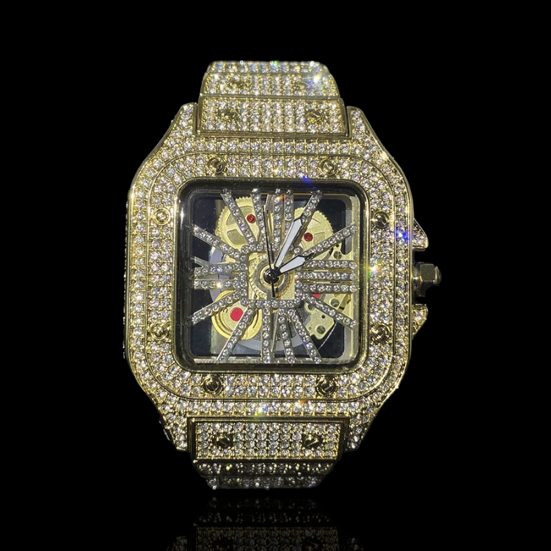 Fully Iced Out Gold Plated King Square Skeleton Horloge